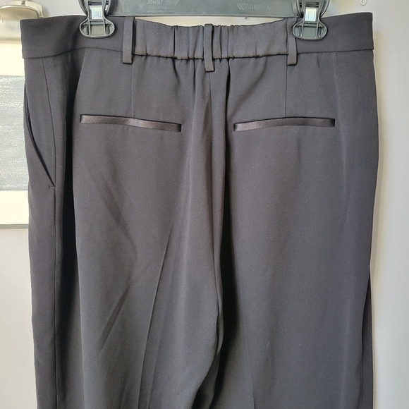 The Fold London Clever Crepe Adelaide Wide Leg Trousers Black UK 14 US 10 - Picture 5 of 11